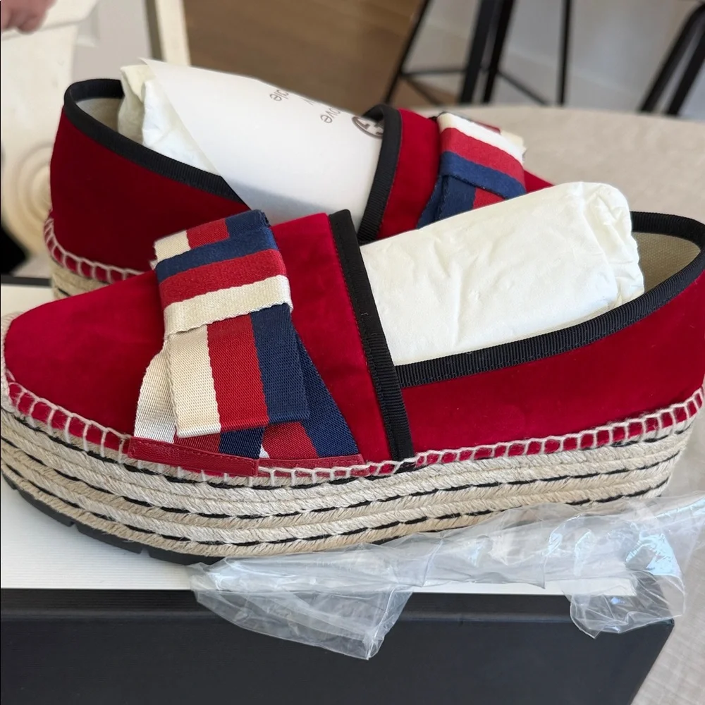 Gucci Kids Red Moccasin Espadrilles with Navy & Cream Bow